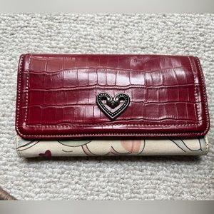 Brighton wallet